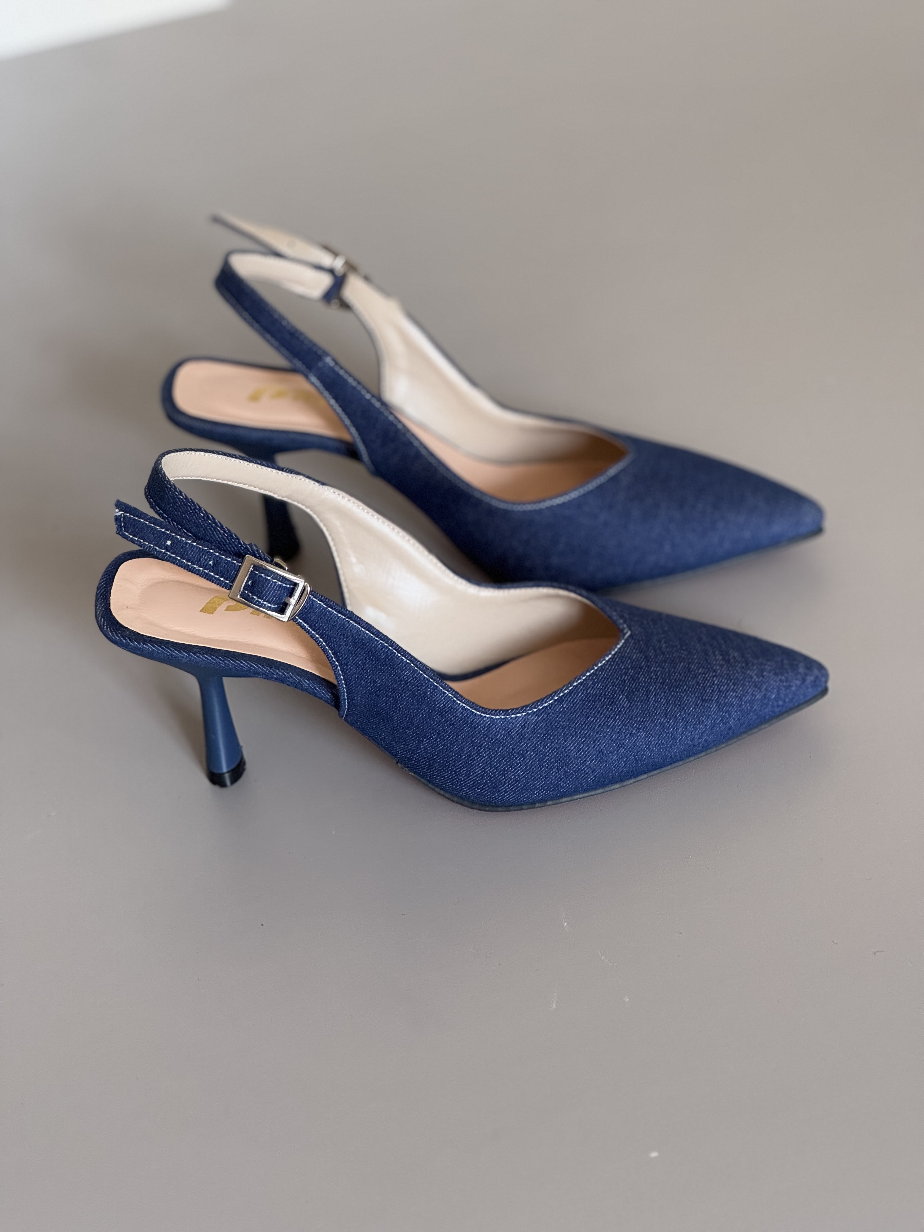 کفش مجلسی جنس جین