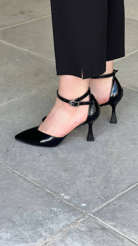 کفش بندی پاشنه کلوش