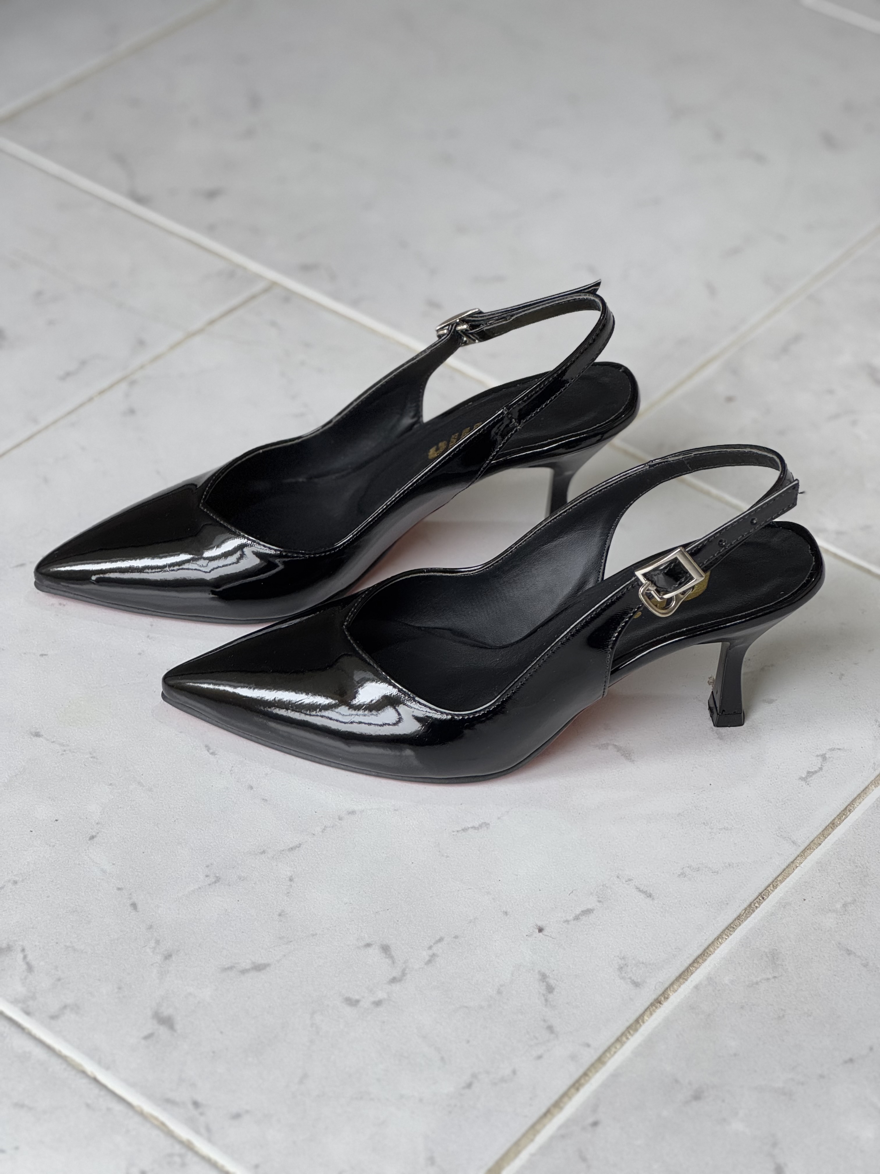 کلاسیک مشکی ورنی