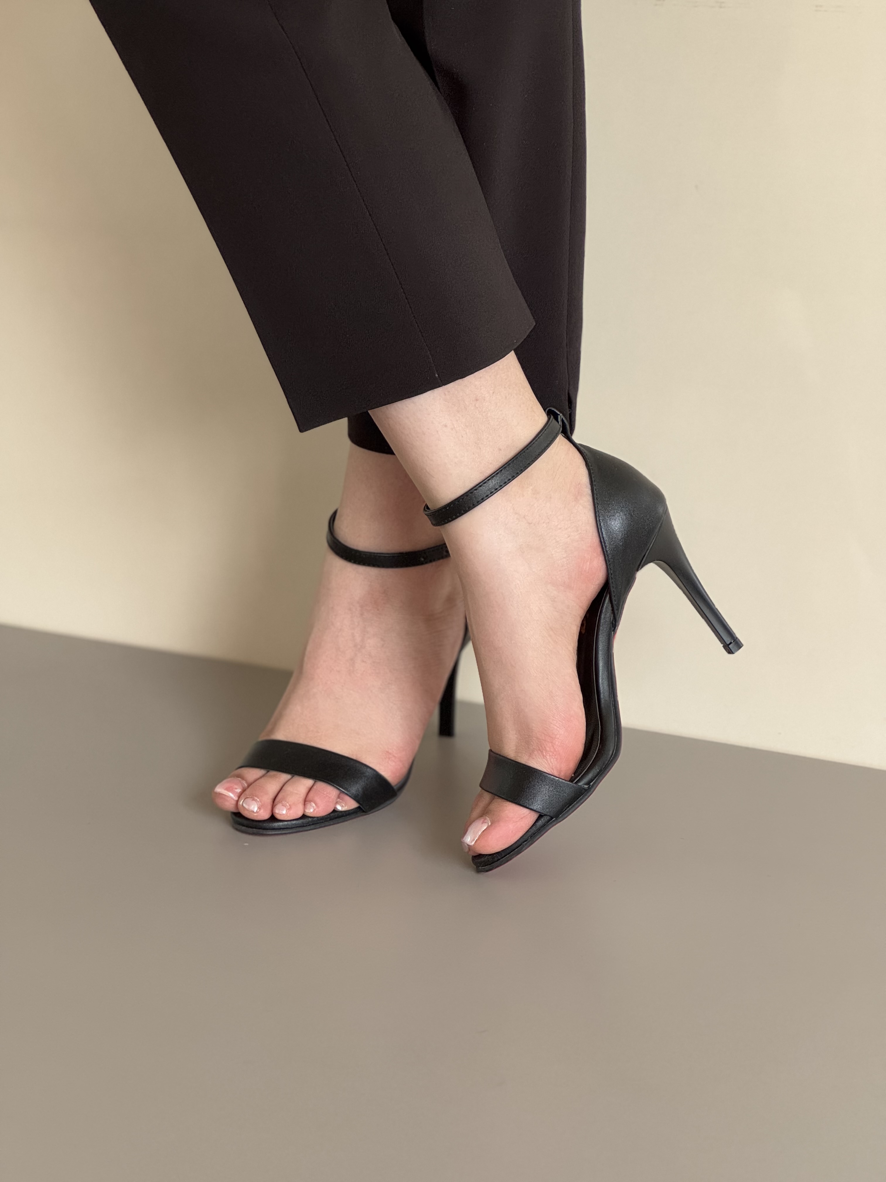 کفش بندی پاشنه بلند مشکی